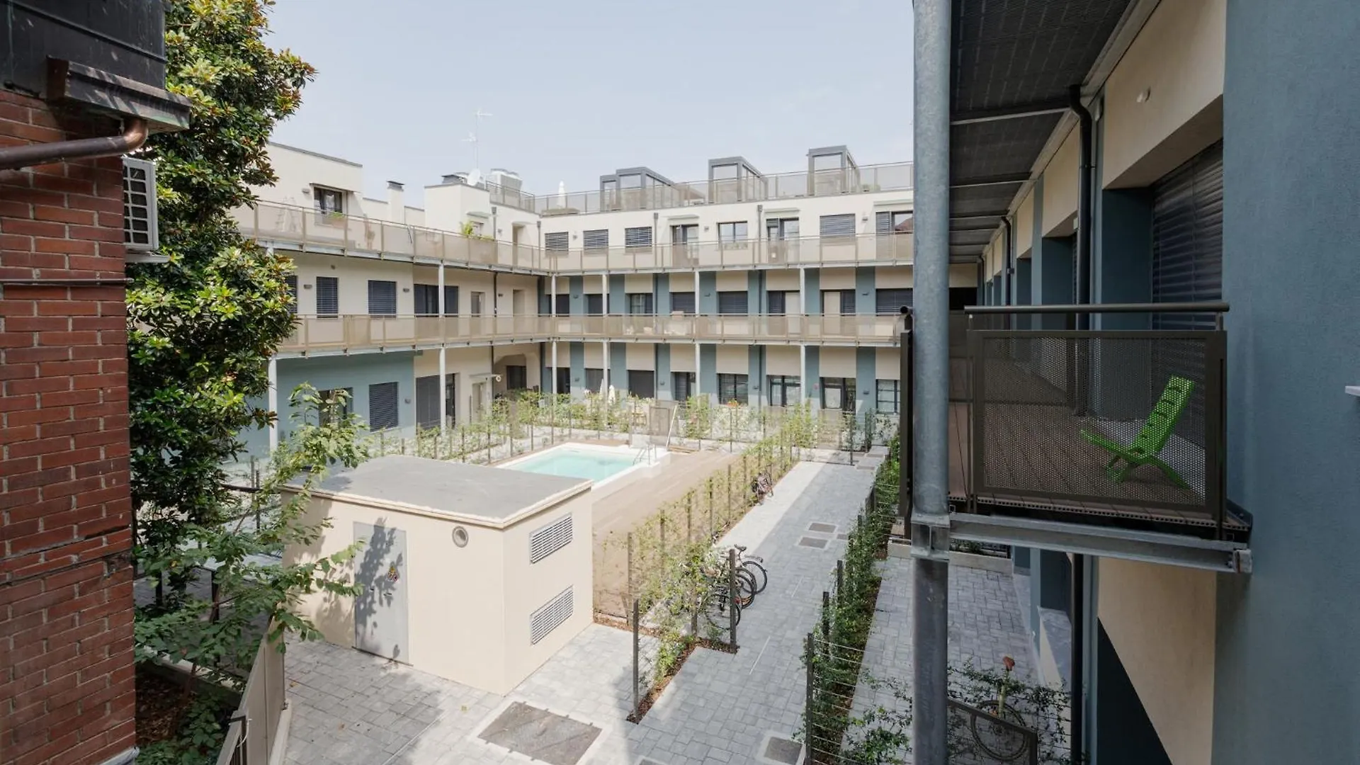 아파트 Superior Apt With Veranda And Shared Swimming Pool 밀라노